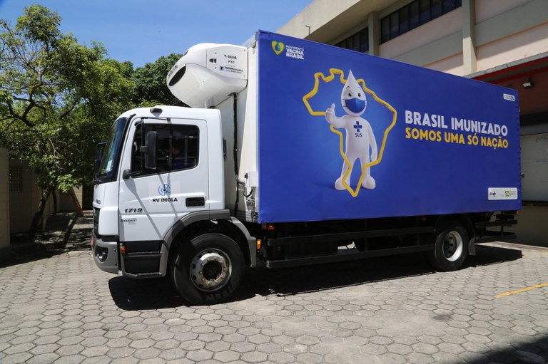 Ministério da Saúde - brasil imunizado