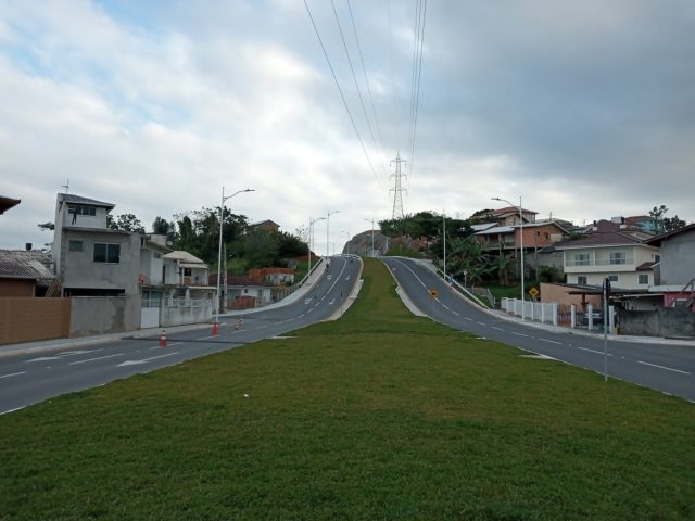 AVENIDA DAS TORRES VAI RECEBER ILUMINAÇÃO COM TECNOLOGIA LED