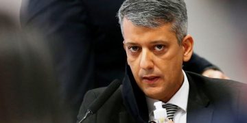 Roberto Ferreira Dias durante depoimento na CPI da Pandemia, em Brasília.ADRIANO MACHADO - REUTERS