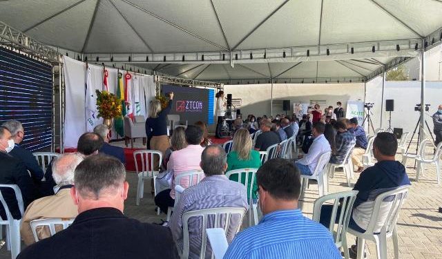 Biguaçu participa de evento estadual da construção civil