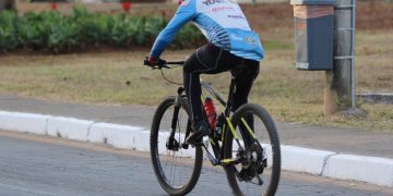 Fabio Rodrigues - Pozzebom - Agência Brasil - Ciclistas pedalam na cidade