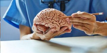 GETTY IMAGES - Comprometimentos linguísticos de base cognitiva são identificados em pacientes que tiveram covid-19