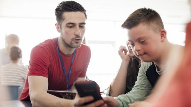 GETTY IMAGES, Hoje, mais de 90% dos alunos com deficiência estão matriculados em escolas regulares