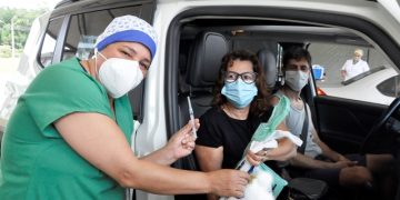 Vacinação 20 anos Governador