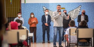 Anuncio de obras para unidades de ensino nos bairros Bom Viver e Jardim Janaina