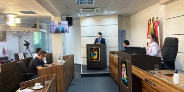 Sessão na Câmara sobre oportunidades no mercado na formação em tecnologia
