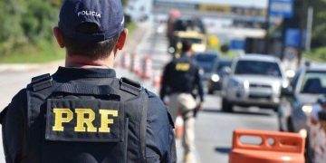 Feriado leva Polícia Rodoviária a aumentar fiscalização nas estradas