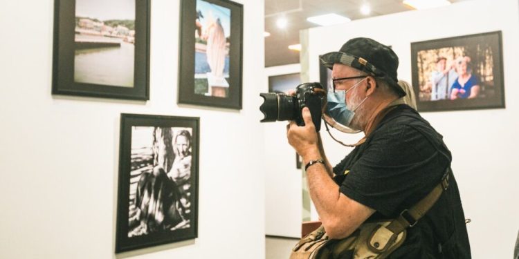 FECAM lança exposição “OLHARES CATARINENSES” na ALESC