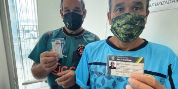 Prefeitura realiza cadastramento e entrega da Carteirinha do Pescador