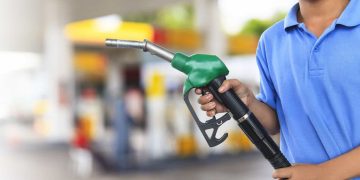 Após alta de até 60%, combustíveis devem manter preços