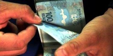 Auxílio Brasil - Cédulas Real