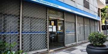 Instituto Nacional do Seguro Social (INSS) volta atendimento presencial nas agências.