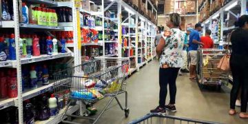 Brasileiros entram na lista do calote por deixar de pagar gasto com alimento