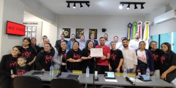 Entrega da Moção de Aplausos ao projeto AME