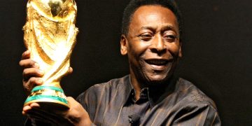 Pelé morre aos 82 anos