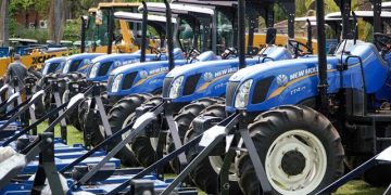 Governo do Estado dá início à aquisição de 351 equipamentos agrícolas
