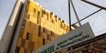 Anatel ordena bloqueio de 5 milhões de aparelhos piratas de TV a cabo