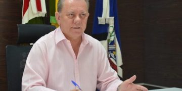Prefeito e vice de Tubarão são presos