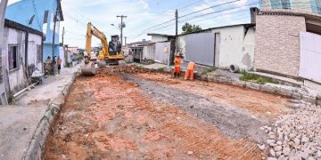 prefeitura-inicia-obras-de-pavimentacao-na-rua-ismar-pedro-benz