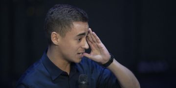 Minha vida não acaba com uma cassação, diz Nikolas Ferreira após críticas