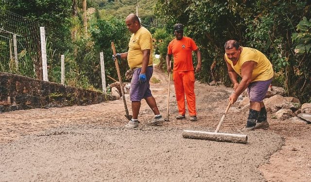 concretagem-na-estrada-garante-trafegabilidade-na-comunidade-espanha-na-regiao-de-tres-riachos