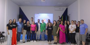 SECRETARIA MUNICIPAL DE EDUCAÇÃO REALIZA 2ª EDIÇÃO DA RODA DE CONVERSA PARA DEBATER SOBRE O AUTISMO