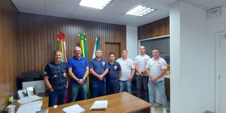 Prefeitura recebe o Diretor do APH- Móvel de Santa Catarina
