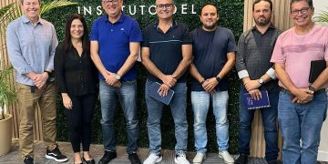 PREFEITO SE REÚNE COM INSTITUTO DEL PARA TRATAR SOBRE TURISMO SUSTENTÁVEL