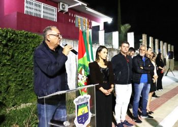 PREFEITURA INAUGURA PAVIMENTAÇÃO DE 5 RUAS NO BAIRRO AREIAS DO MEIO