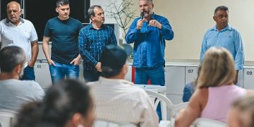 Prefeitura de Biguaçu emite ordem de serviço para pavimentação da Rua das Acácias
