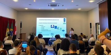 SEC. MUNICIPAL DE TURISMO E FAMGOV PARTICIPAM DO 16º WORKSHOP ANUAL DO PROGRAMA BANDEIRA AZUL