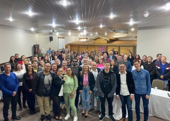 Educação promove formação para profissionais dos Núcleos de Tecnologias Educacionais das coordenadorias regionais