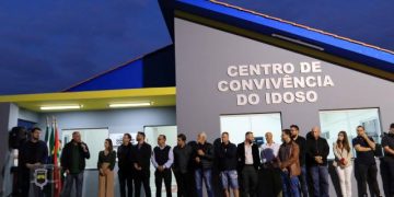 Inauguração do centro do idoso