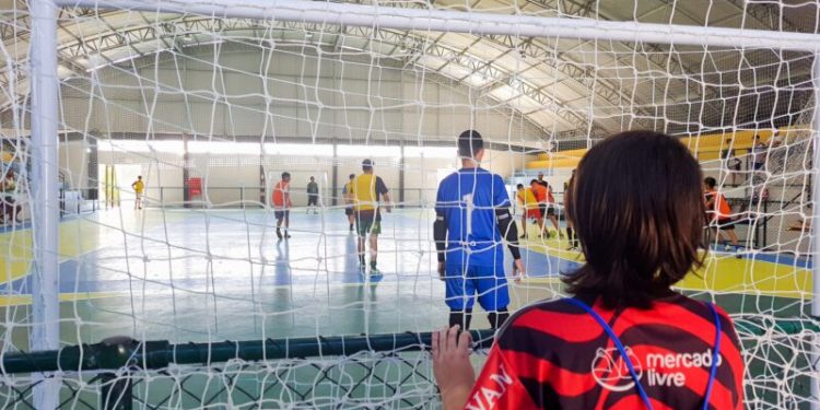Sonho de se tornar craque do futsal continua em Governador Celso Ramos