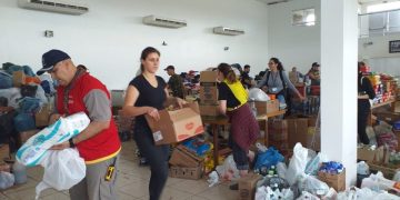 Batalhões da Polícia Militar recebem doações para vítimas das chuvas no Rio Grande do Sul