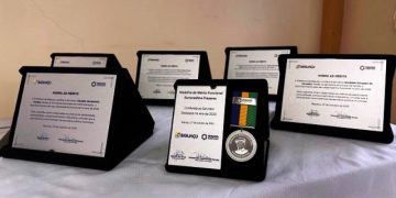 Dia do Servidor Público - Prefeitura de Biguaçu realiza cerimônia de entrega de medalha e homenagens
