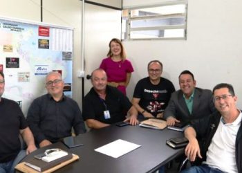 Em reunião, Prefeitura municipal e UFSC conversam sobre avanço do projeto de restauração da Fortaleza de Santa Cruz do Anhatomirim