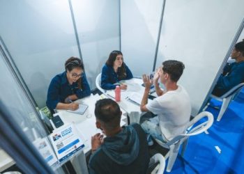 Mais de 25 empresas e 500 candidatos participam do 2º Feirão do Emprego de Biguaçu