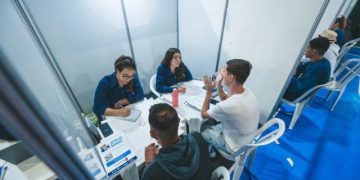 Mais de 25 empresas e 500 candidatos participam do 2º Feirão do Emprego de Biguaçu