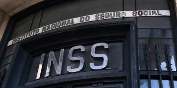 STF marca julgamento da revisão da vida toda do INSS, mas outras ações ficam de fora