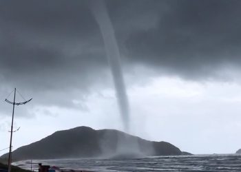 Defesa Civil do Estado confirma tromba d’água em praia de Florianópolis