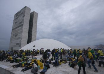 Exército pune dois militares por participação nos atos golpistas de 8 de janeiro