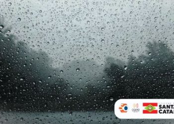 Fim de semana com chuva persistente no Litoral Sul e alívio do calor em grande parte de SC