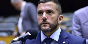 Oposição no Congresso cita preso morto na Papuda para defender Jordy