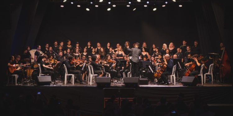 Escola de Música de Biguaçu seleciona talentos para o Coral