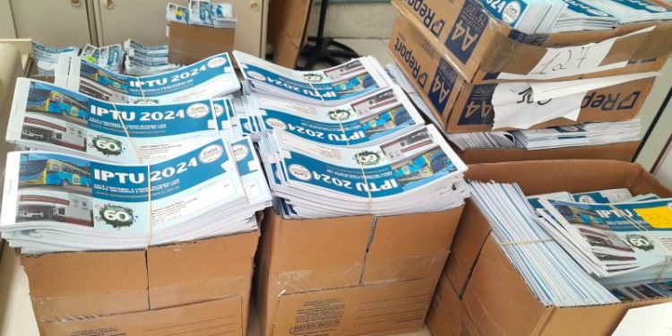 IPTU 2024: carnês do começam a ser distribuídos pelos Correios