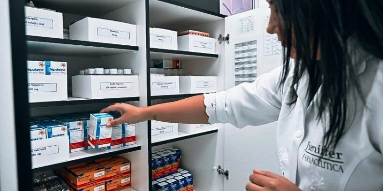 Secretaria de Saúde implanta novo sistema de dispensação de medicamentos nas UBS