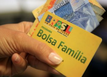 Caixa começa a pagar Bolsa Família de março