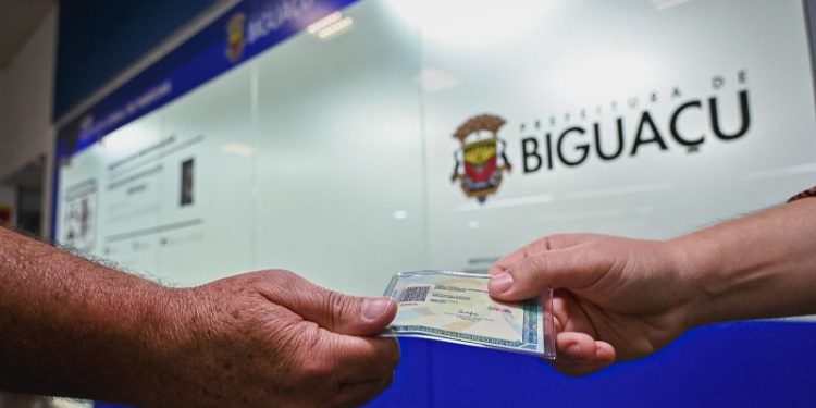 Parceria amplia atendimentos para emissão da Carteira de Identidade em Biguaçu