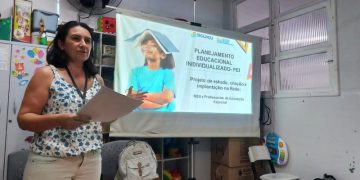 Implantacao-do-Planejamento-Educacional-Individualizado-e-iniciada-em-Biguacu-Foto-arquivo-Semed-800x445